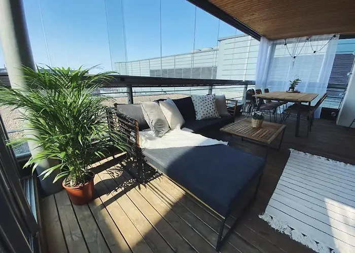 2Ndhomes Luxury 2Br Rooftop Terrace Apartment With Sauna In Kamppi Center